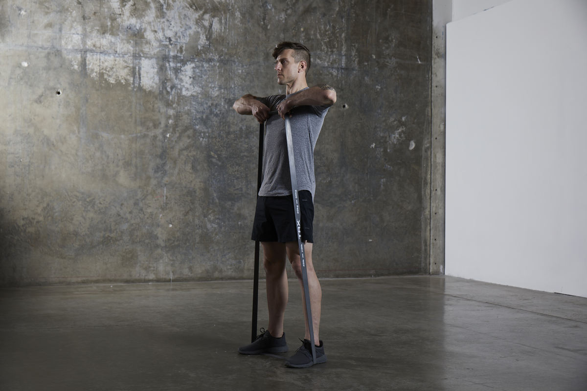 The 6 Best Resistance Band Exercises For Shoulders